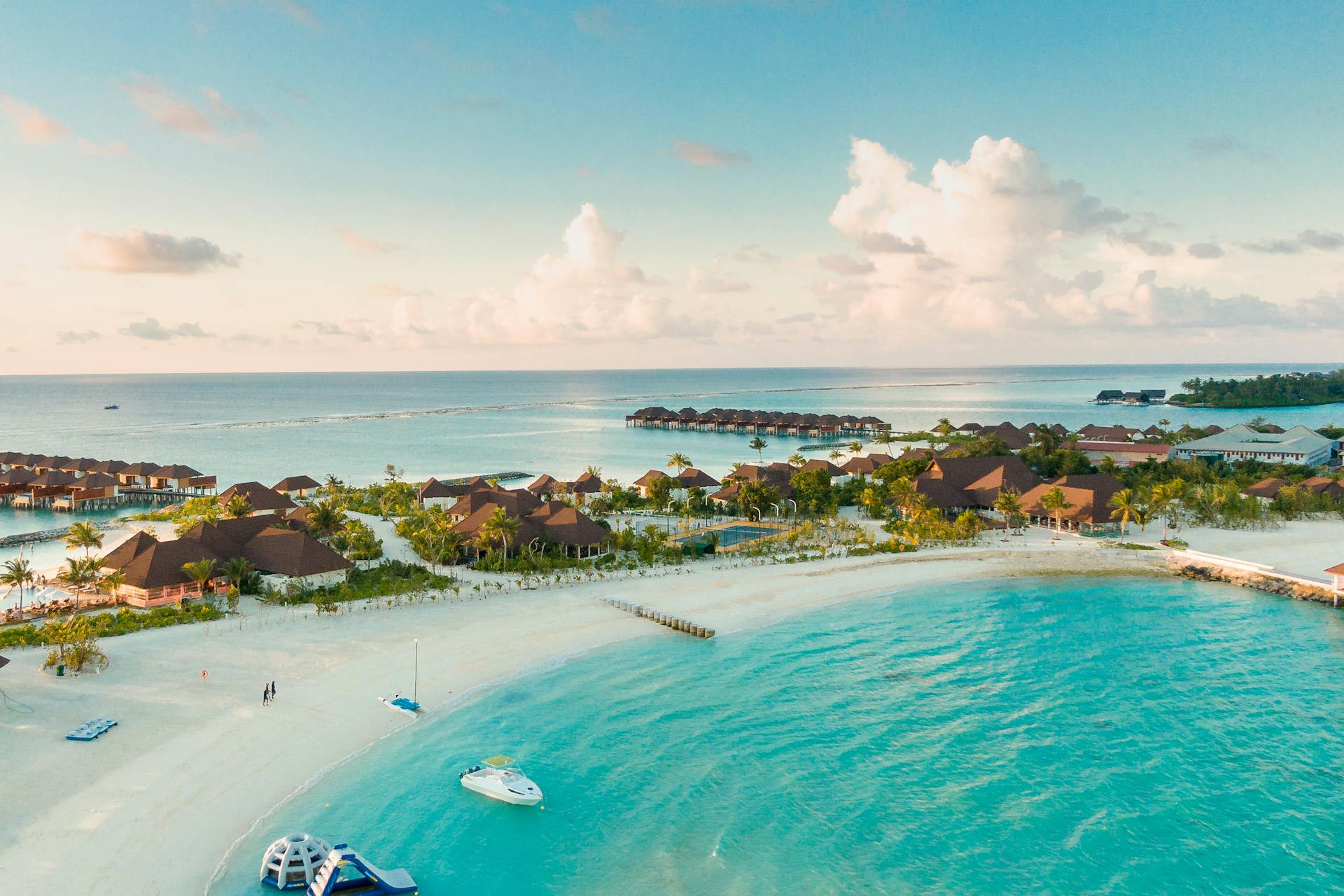 Island Resort Small Group